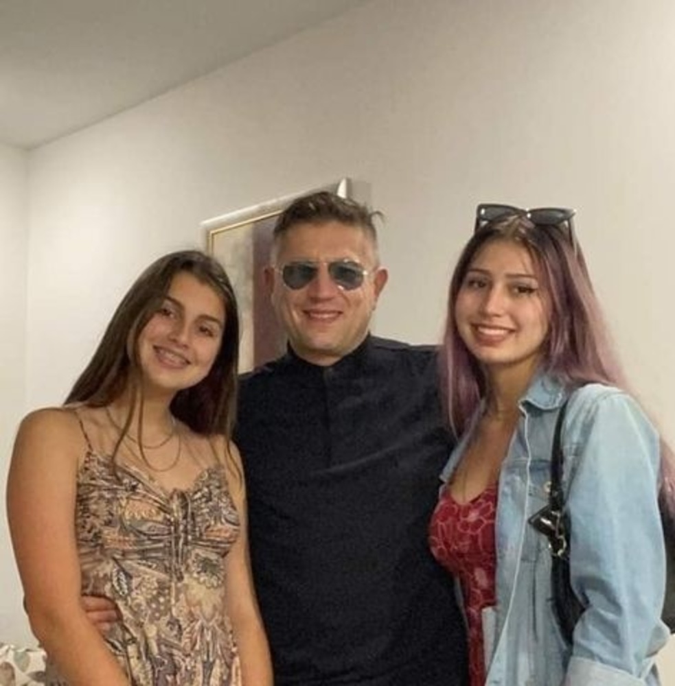 Meet your Posher, Todor